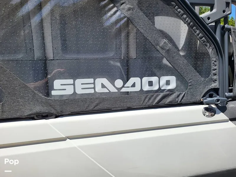 Slide: The Image of Sea-Doo Switch Sport 21 2022 - 15418441