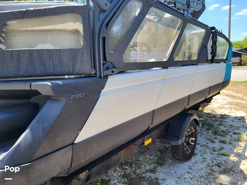 Slide: The Image of Sea-Doo Switch Sport 21 2022 - 15418462