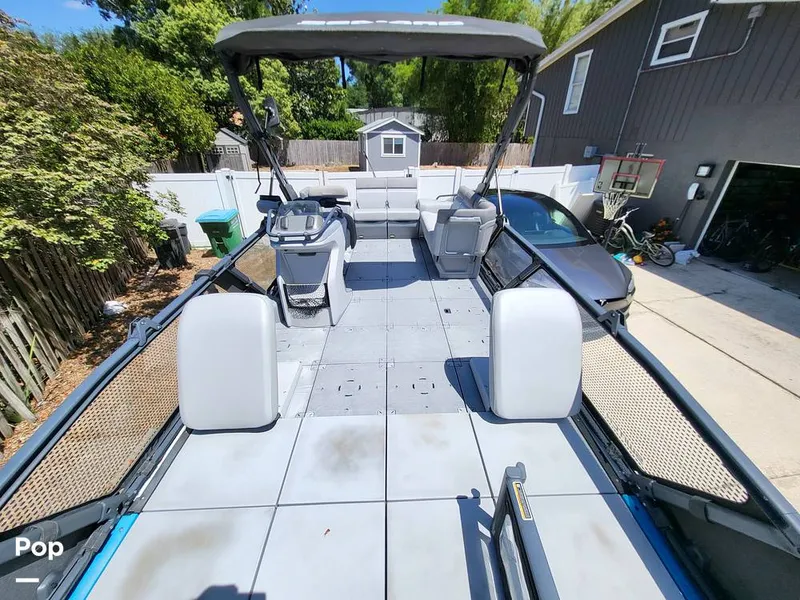 Slide: The Image of Sea-Doo Switch Sport 21 2022 - 15418464