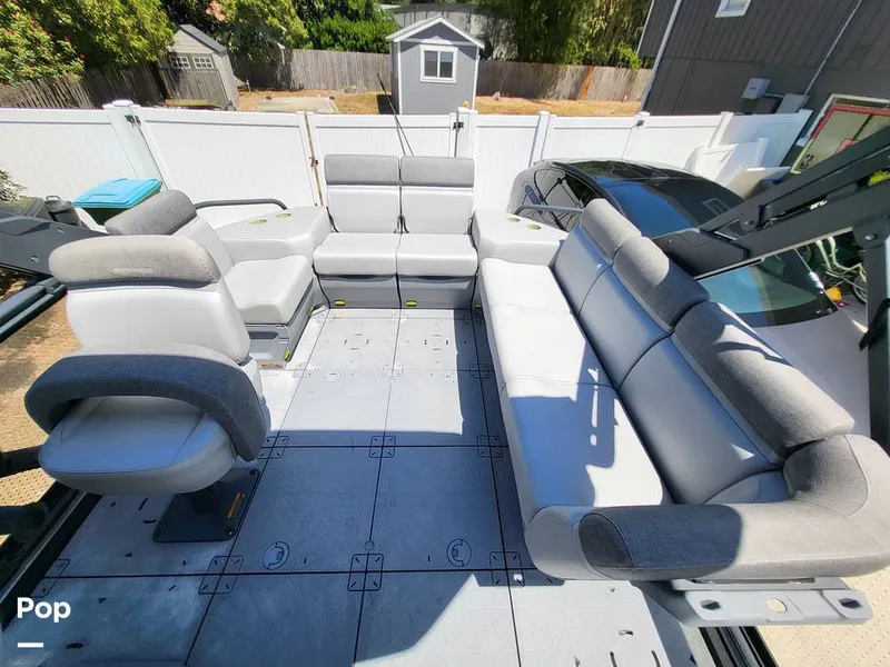 Slide: The Image of Sea-Doo Switch Sport 21 2022 - 15418467