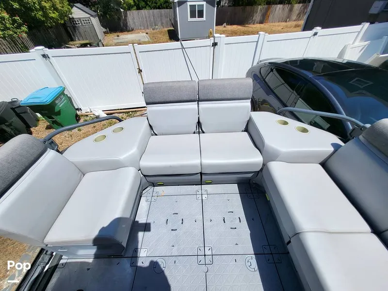 Slide: The Image of Sea-Doo Switch Sport 21 2022 - 15418469