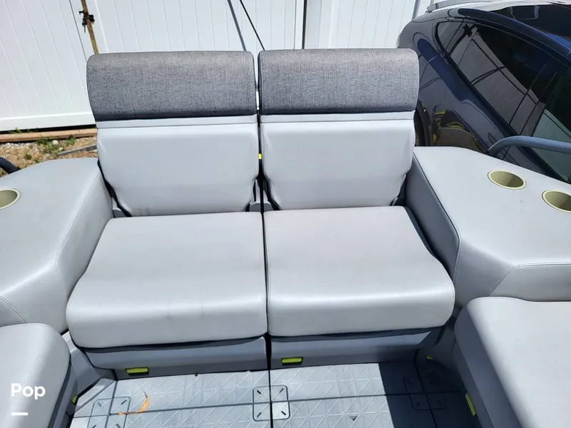 Slide: The Image of Sea-Doo Switch Sport 21 2022 - 15418909