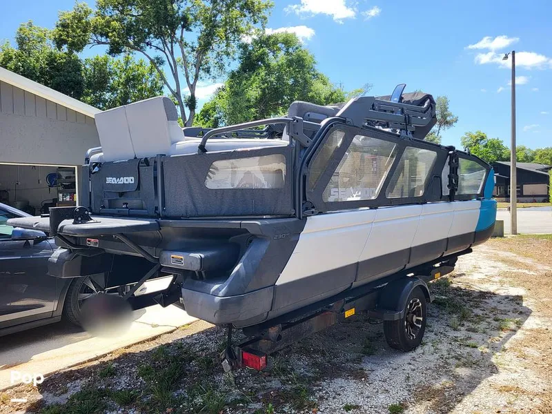 Slide: The Image of Sea-Doo Switch Sport 21 2022 - 15418427