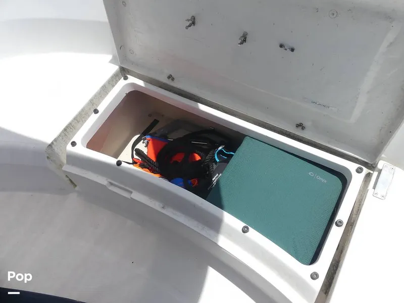 Slide: The Image of Hunter 340 1997 - 15374661