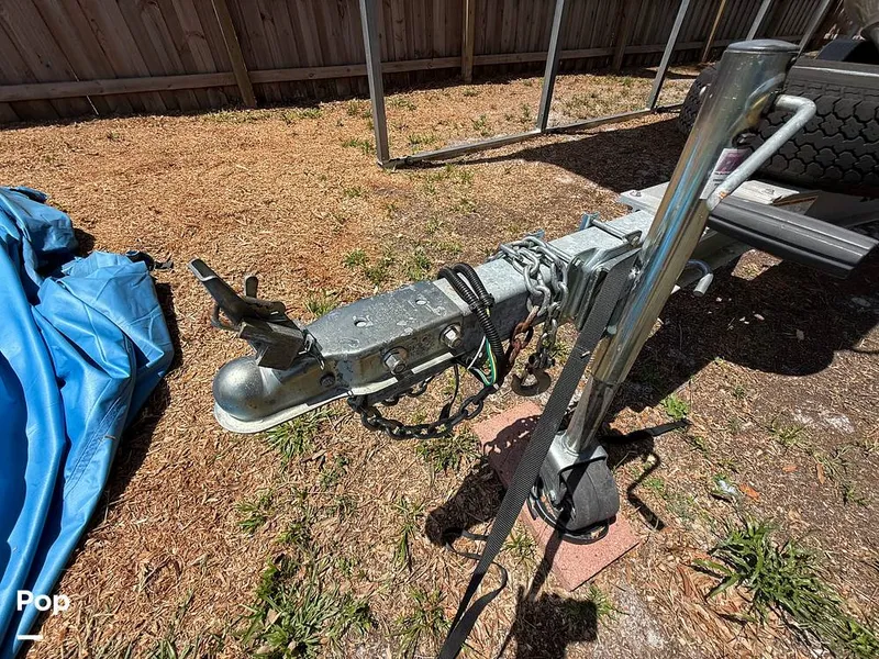 Slide: The Image of Grady-White Explorer 244 1995 - 15482664