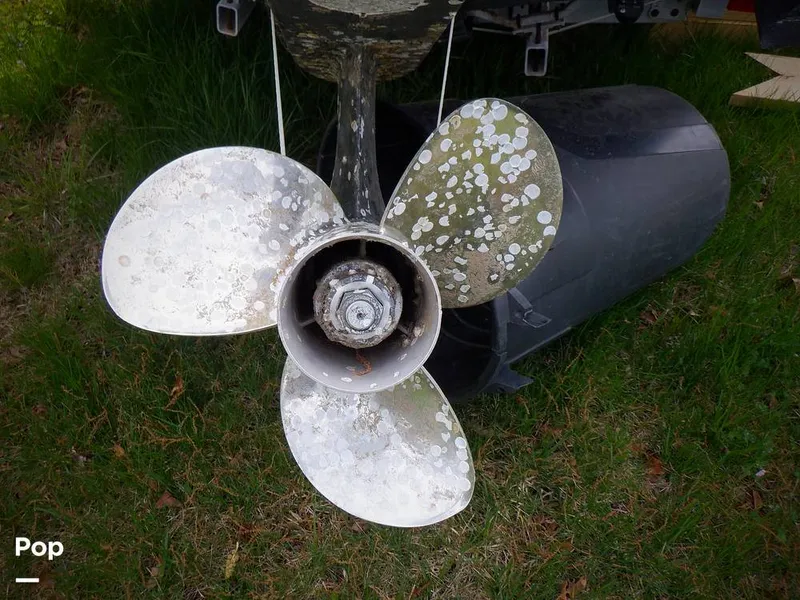 Slide: The Image of Regal 265 Commodore 1990 - 15403849