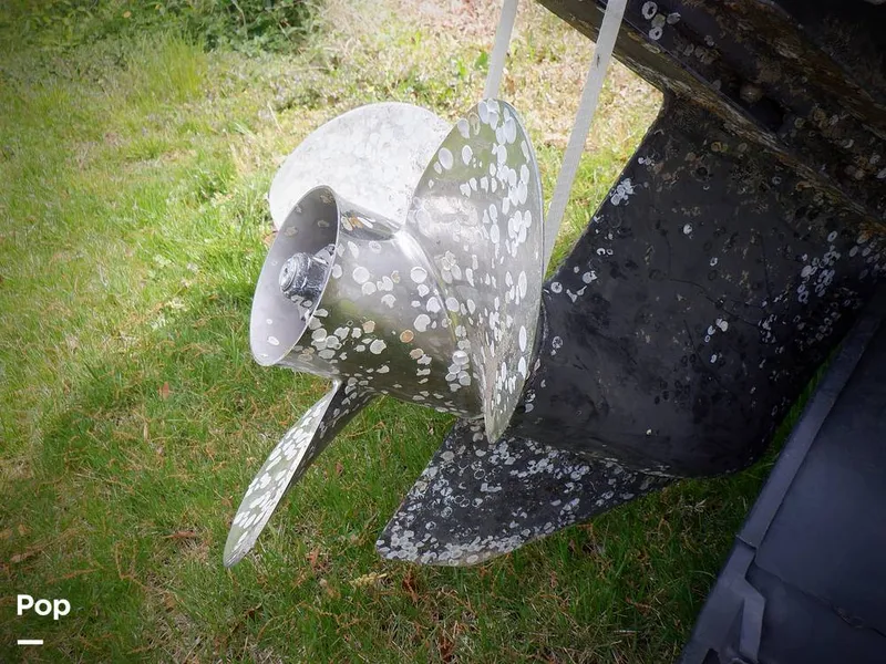 Slide: The Image of Regal 265 Commodore 1990 - 15404008