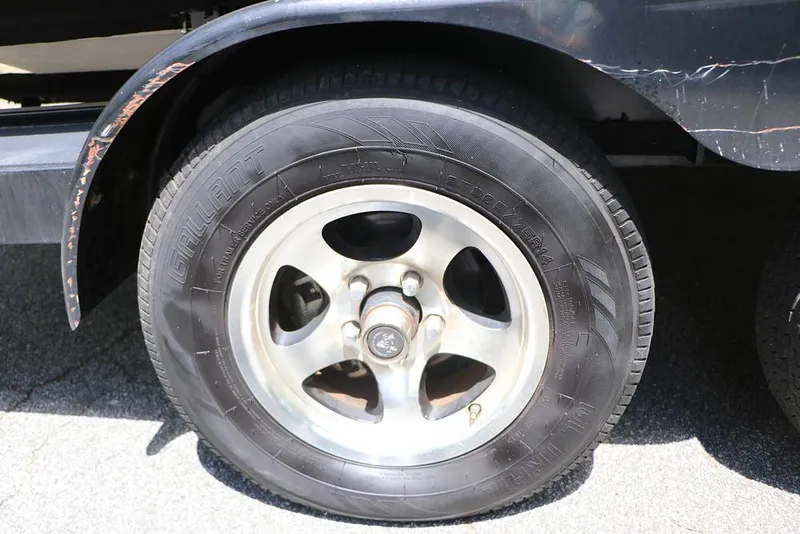 Slide: The Image of Monterey 224FS 2011 - 15425448