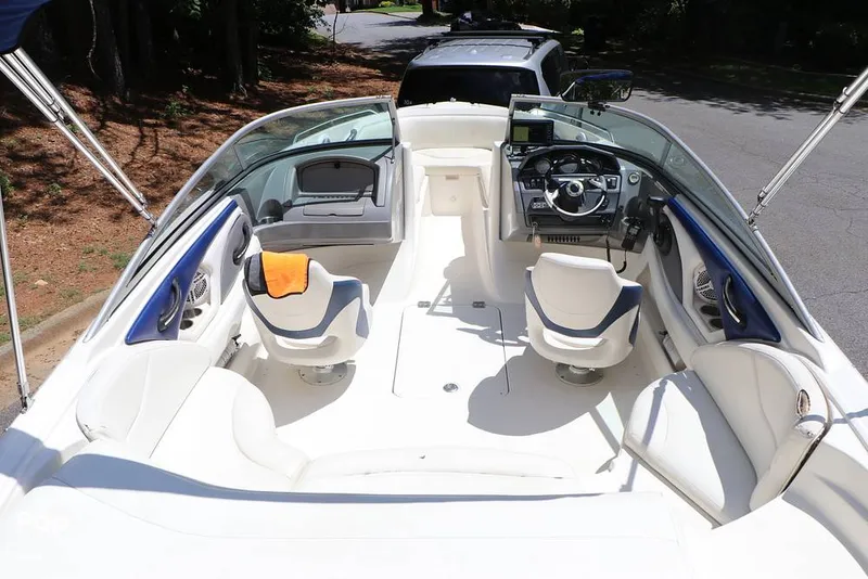 Slide: The Image of Monterey 224FS 2011 - 15425460