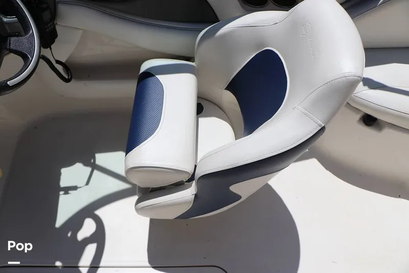 Slide: The Image of Monterey 224FS 2011 - 15425490