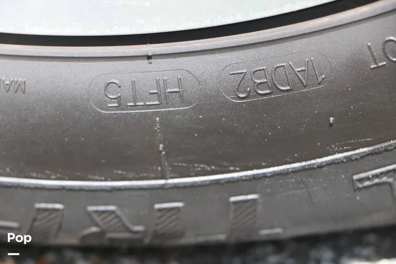 Slide: The Image of Monterey 224FS 2011 - 15425443