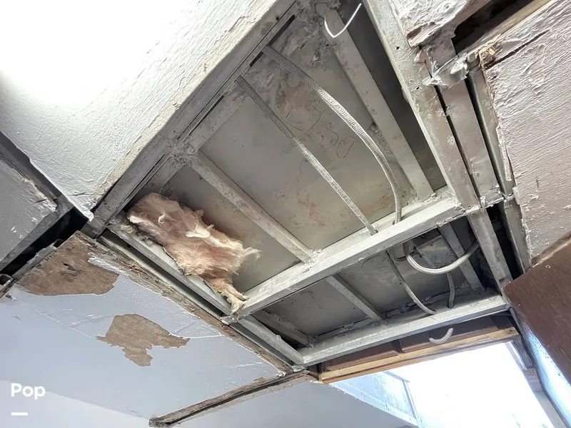 Slide: The Image of Aluminum Superstructure - 15391451