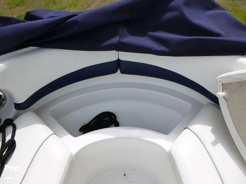 Slide: The Image of Rinker Captiva 216 2012 - 15510090