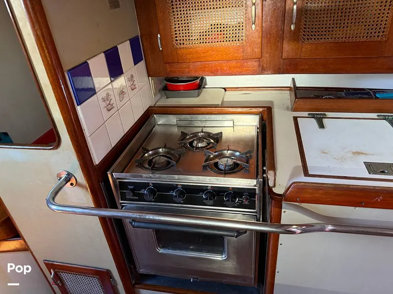 Slide: The Image of Tanton 42 1977 - 15742010