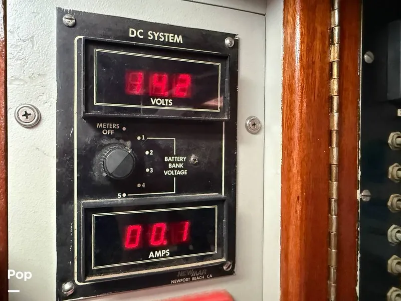 Slide: The Image of Tanton 42 1977 - 15742019