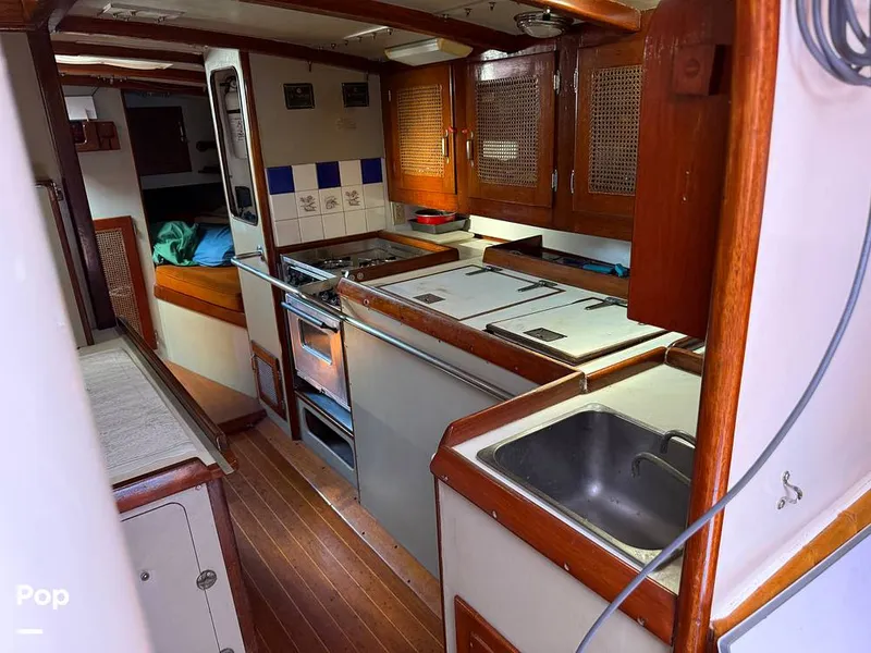 Slide: The Image of Tanton 42 1977 - 15742000