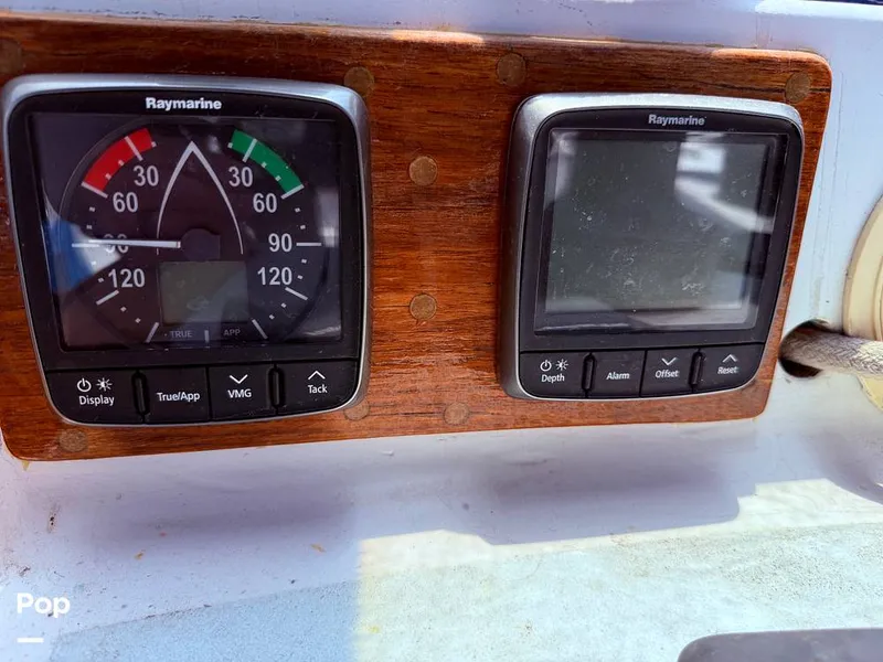 Slide: The Image of Tanton 42 1977 - 15741946