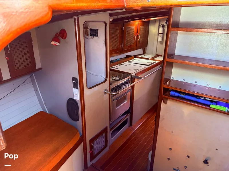 Slide: The Image of Tanton 42 1977 - 15741983