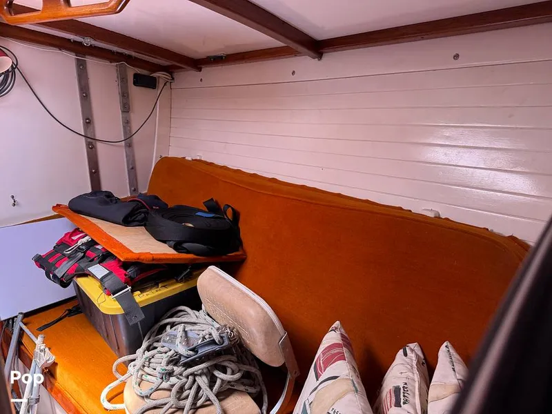 Slide: The Image of Tanton 42 1977 - 15741996