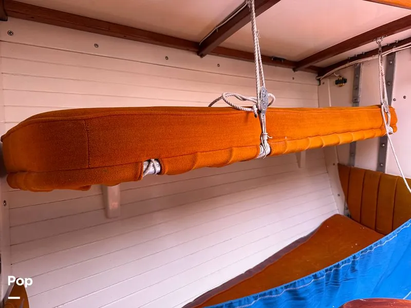 Slide: The Image of Tanton 42 1977 - 15741999