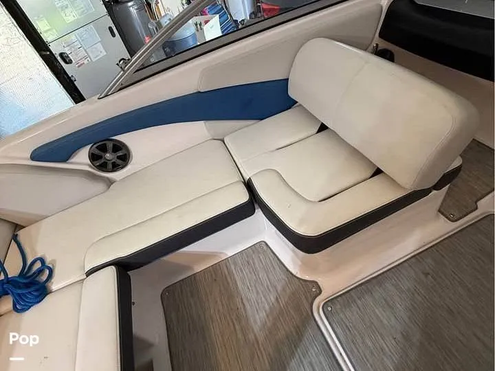 Slide: The Image of Regal 1900 ES 2018 - 15435674