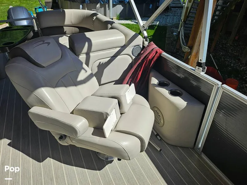 Slide: The Image of Bennington SX22 2016 - 15480008