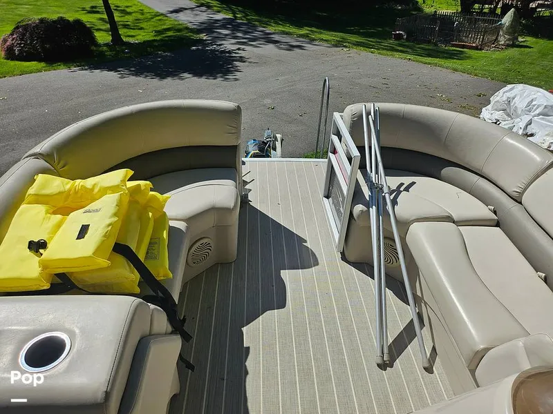 Slide: The Image of Bennington SX22 2016 - 15479991