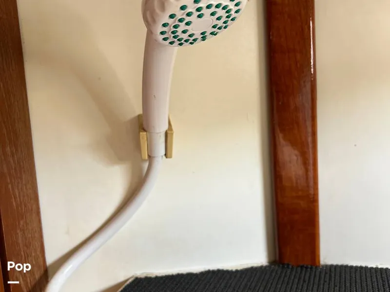 Slide: The Image of Hunter 33.5 1988 - 15557740