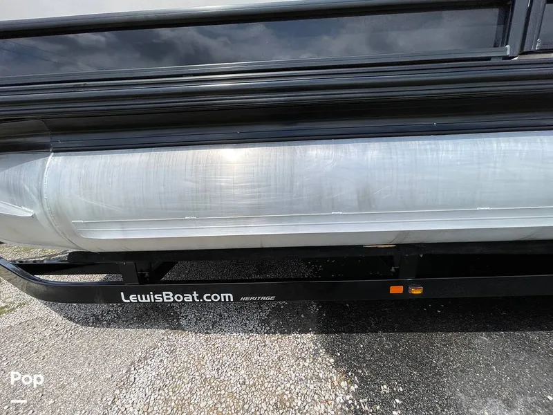 Slide: The Image of Barletta L25UC 2019 - 15504031