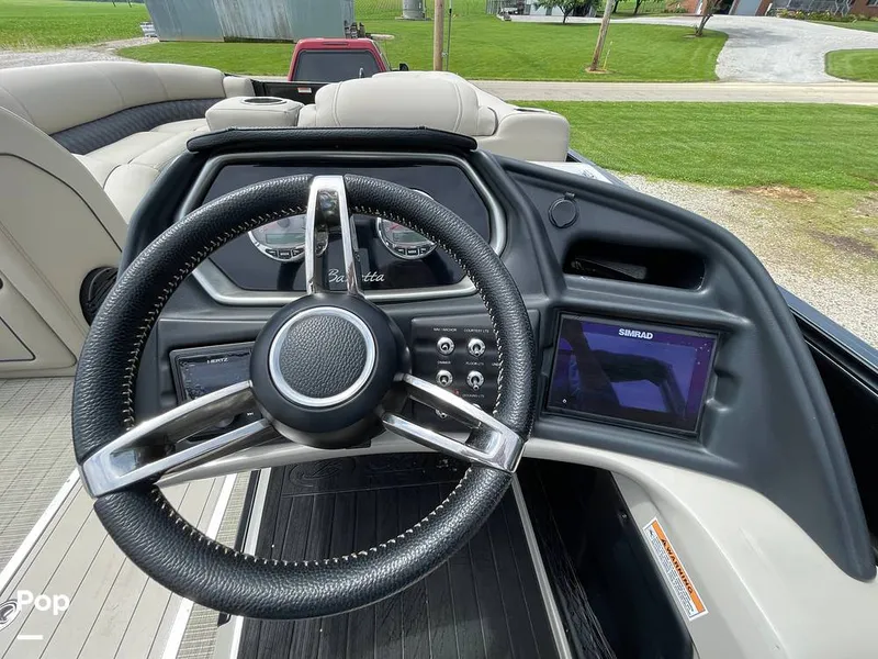 Slide: The Image of Barletta L25UC 2019 - 15503682