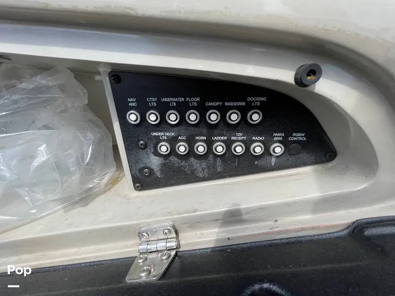 Slide: The Image of Barletta L25UC 2019 - 15503693