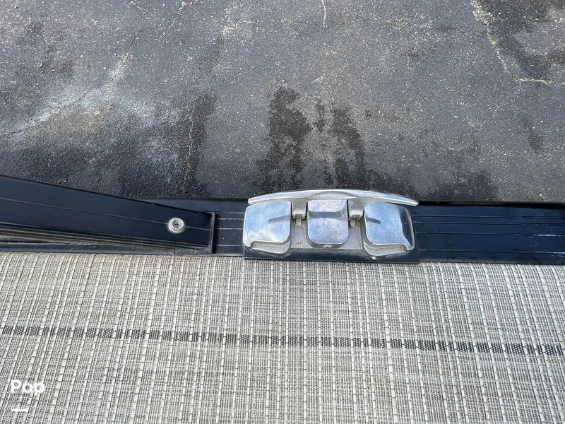 Slide: The Image of Barletta L25UC 2019 - 15503780