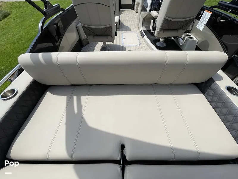 Slide: The Image of Barletta L25UC 2019 - 15503782