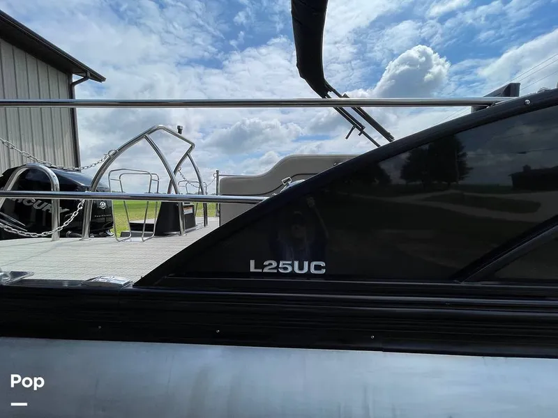 Slide: The Image of Barletta L25UC 2019 - 15503897