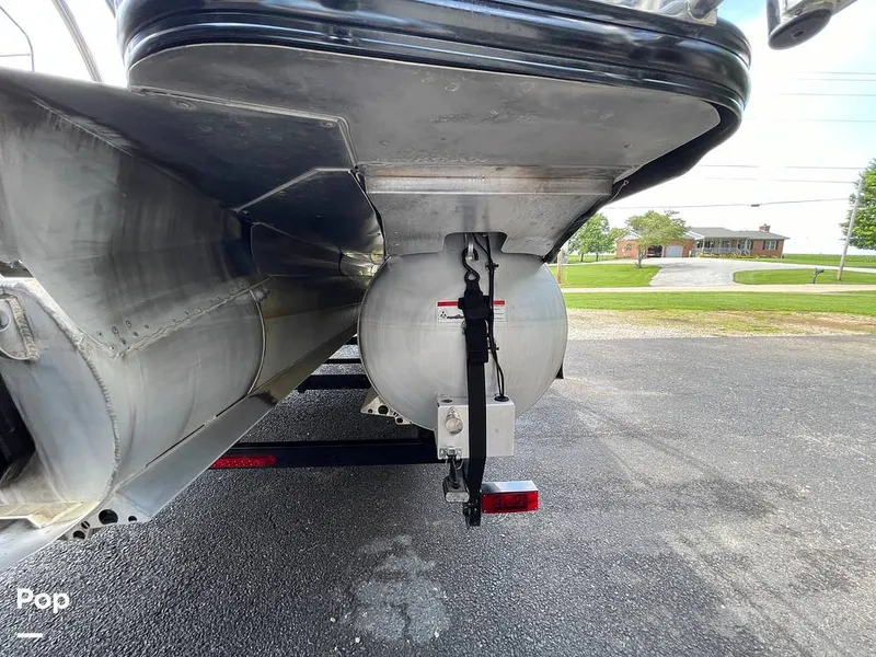 Slide: The Image of Barletta L25UC 2019 - 15503903