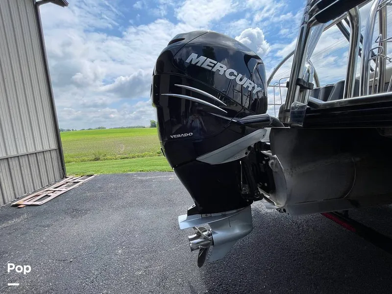 Slide: The Image of Barletta L25UC 2019 - 15503905