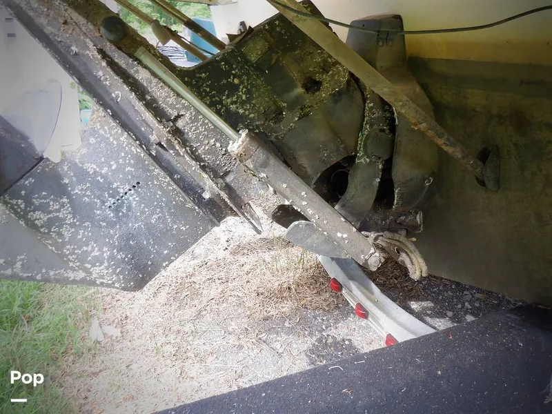 Slide: The Image of Bayliner Classic 242 2005 - 15441389