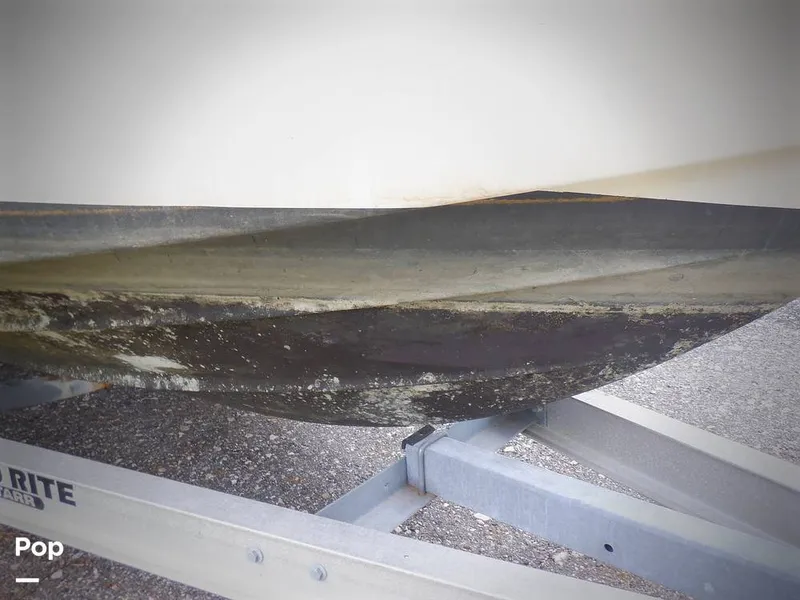 Slide: The Image of Bayliner Classic 242 2005 - 15441396