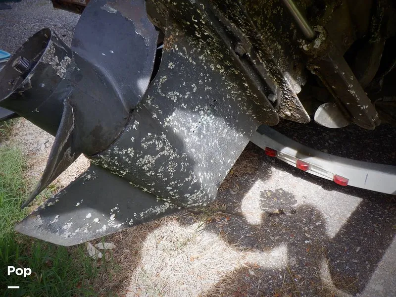 Slide: The Image of Bayliner Classic 242 2005 - 15441301