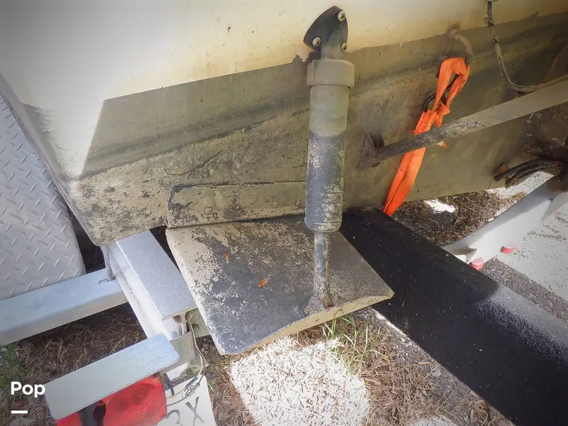 Slide: The Image of Bayliner Classic 242 2005 - 15441304