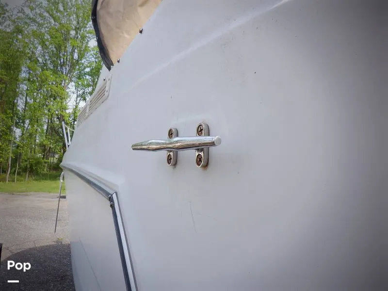 Slide: The Image of Bayliner Classic 242 2005 - 15441305