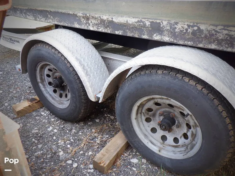 Slide: The Image of Bayliner Classic 242 2005 - 15441306