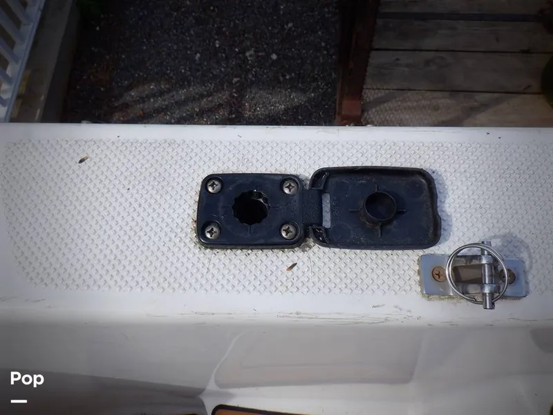 Slide: The Image of Bayliner Classic 242 2005 - 15441311