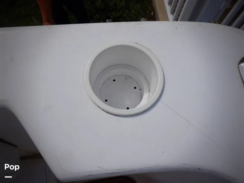 Slide: The Image of Bayliner Classic 242 2005 - 15441312