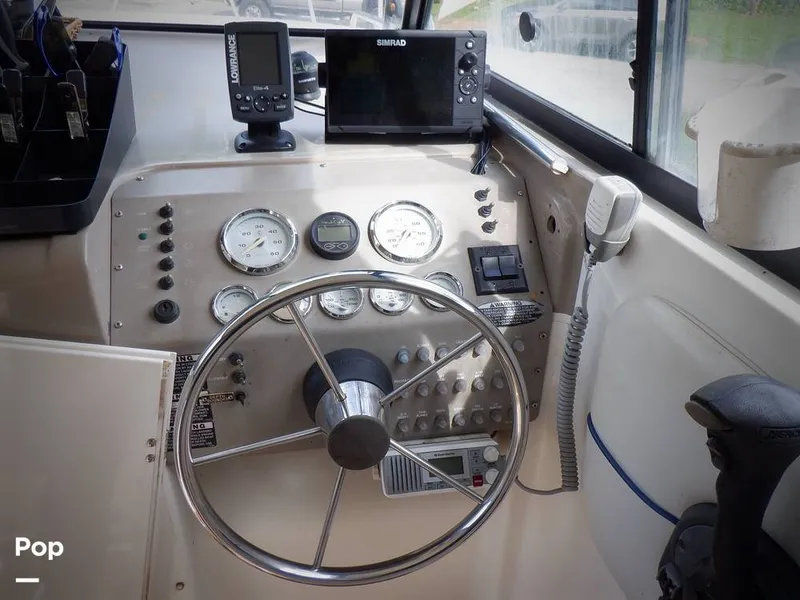 Slide: The Image of Bayliner Classic 242 2005 - 15441313