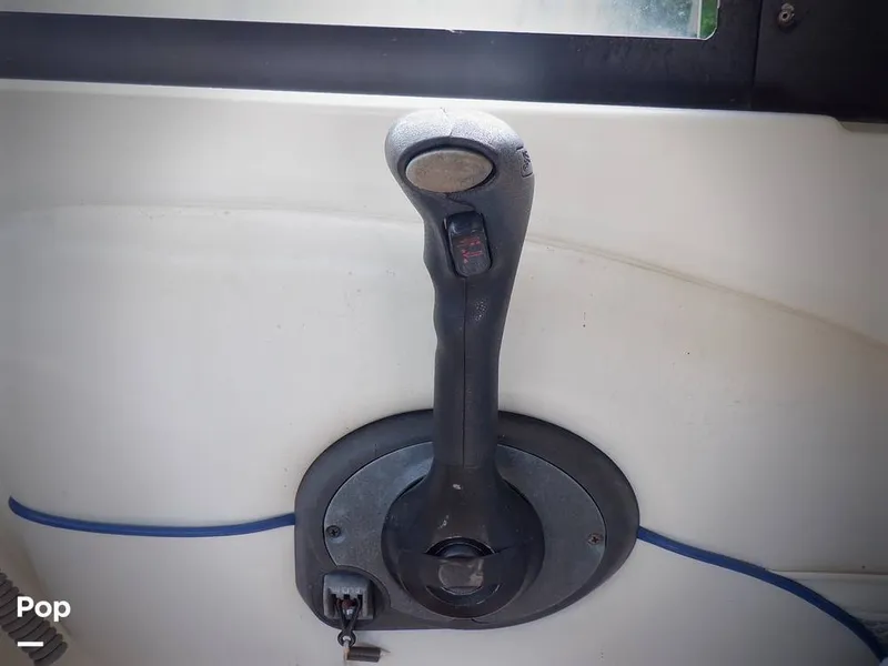 Slide: The Image of Bayliner Classic 242 2005 - 15441315