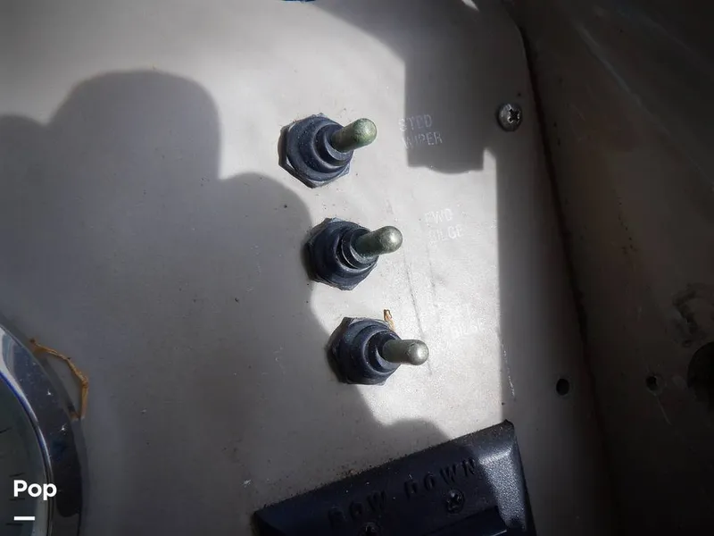 Slide: The Image of Bayliner Classic 242 2005 - 15441339