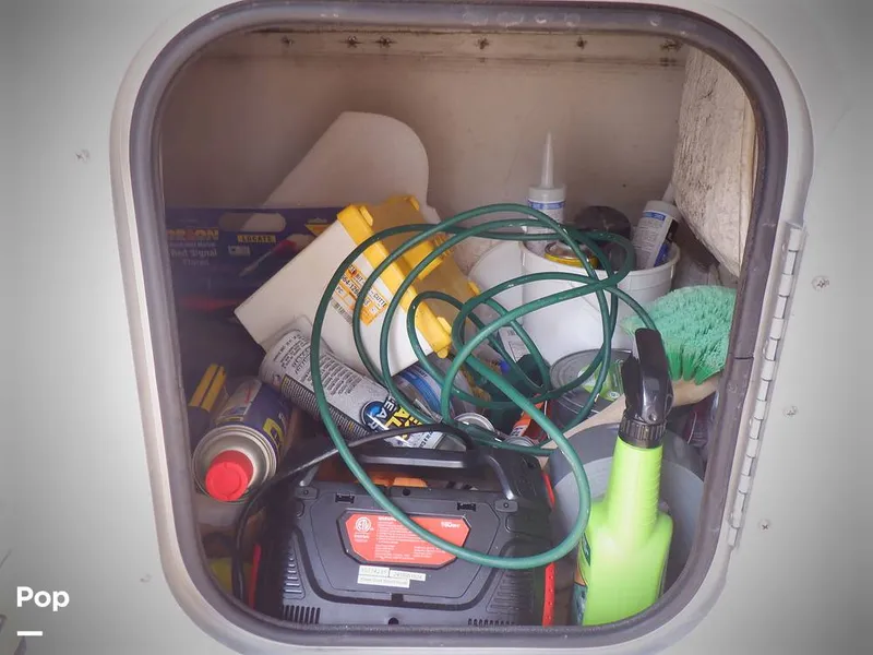 Slide: The Image of Bayliner Classic 242 2005 - 15441343