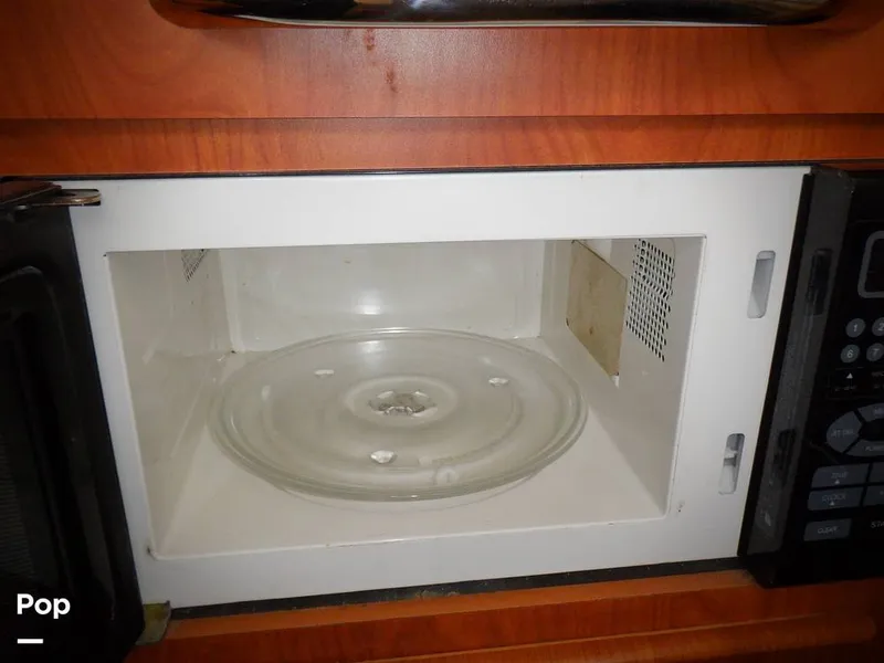 Slide: The Image of Bayliner Classic 242 2005 - 15441357