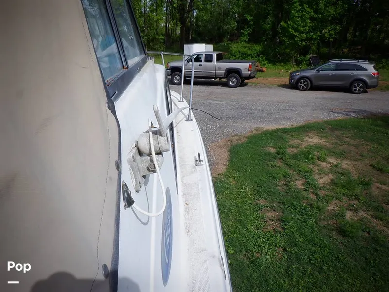 Slide: The Image of Bayliner Classic 242 2005 - 15441382